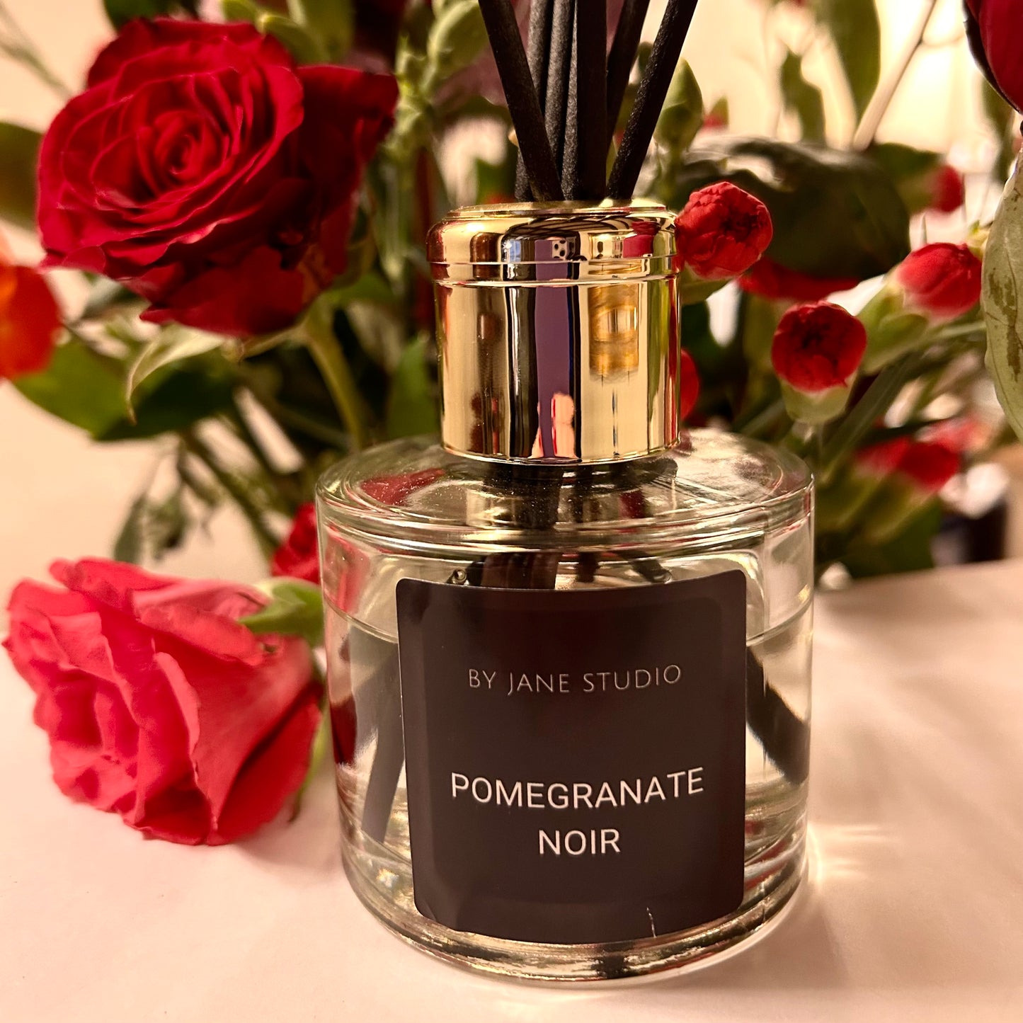 POMEGRANATE NOIR — Classic Reed Diffuser